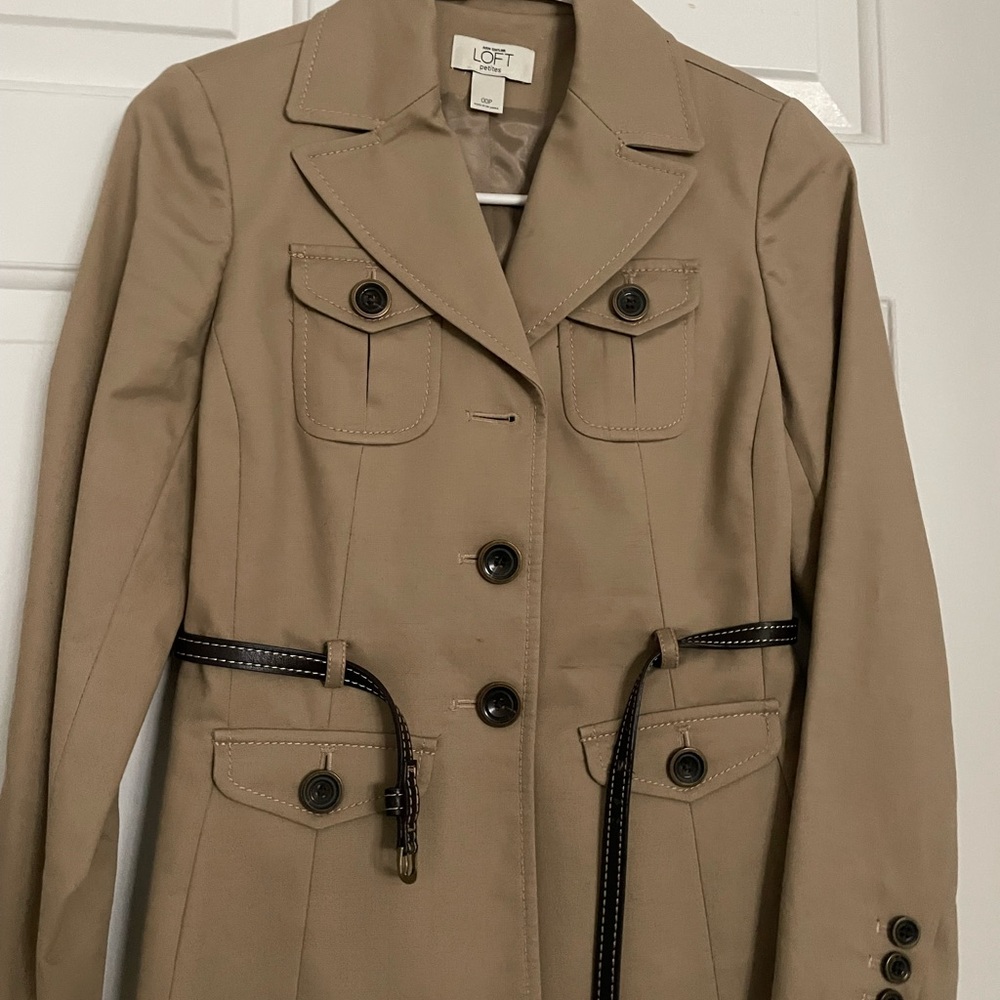 LOFT Classic Tan Trench fitted jacket with dark brown Accents.
